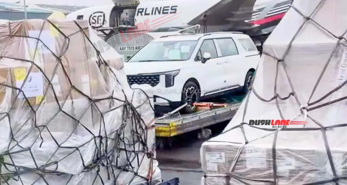 2024-Kia-Carnival-spied.webp