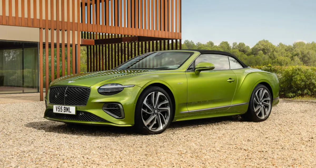2025-bentley-continental-gtc-107-6679d250e62a7.webp