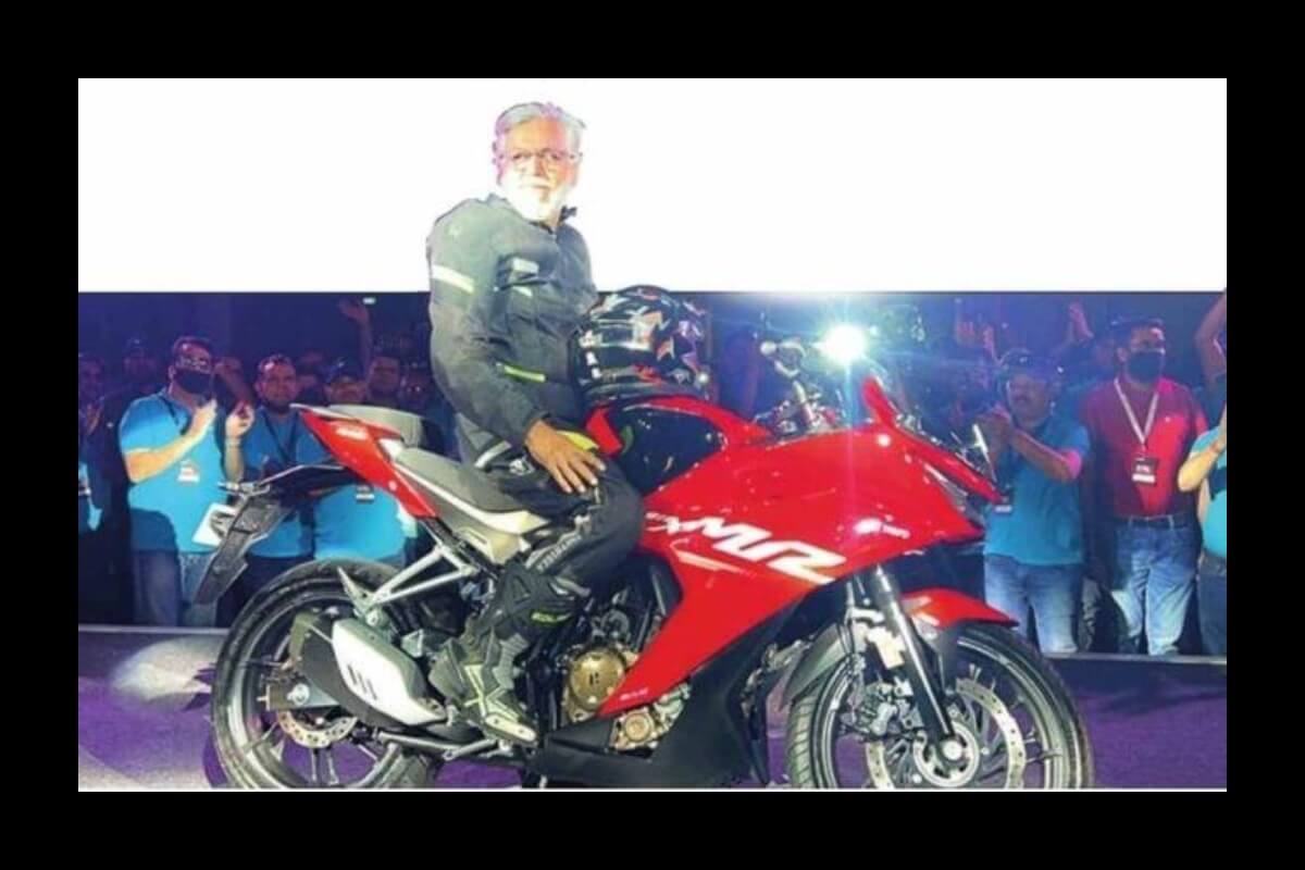 Hero Karizma XMR 210