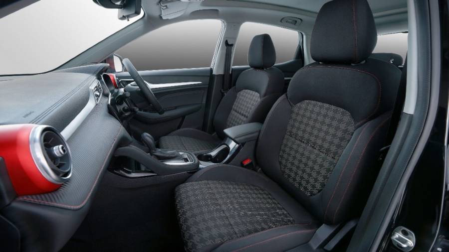 MG Astor Blackstorm Edition Interior