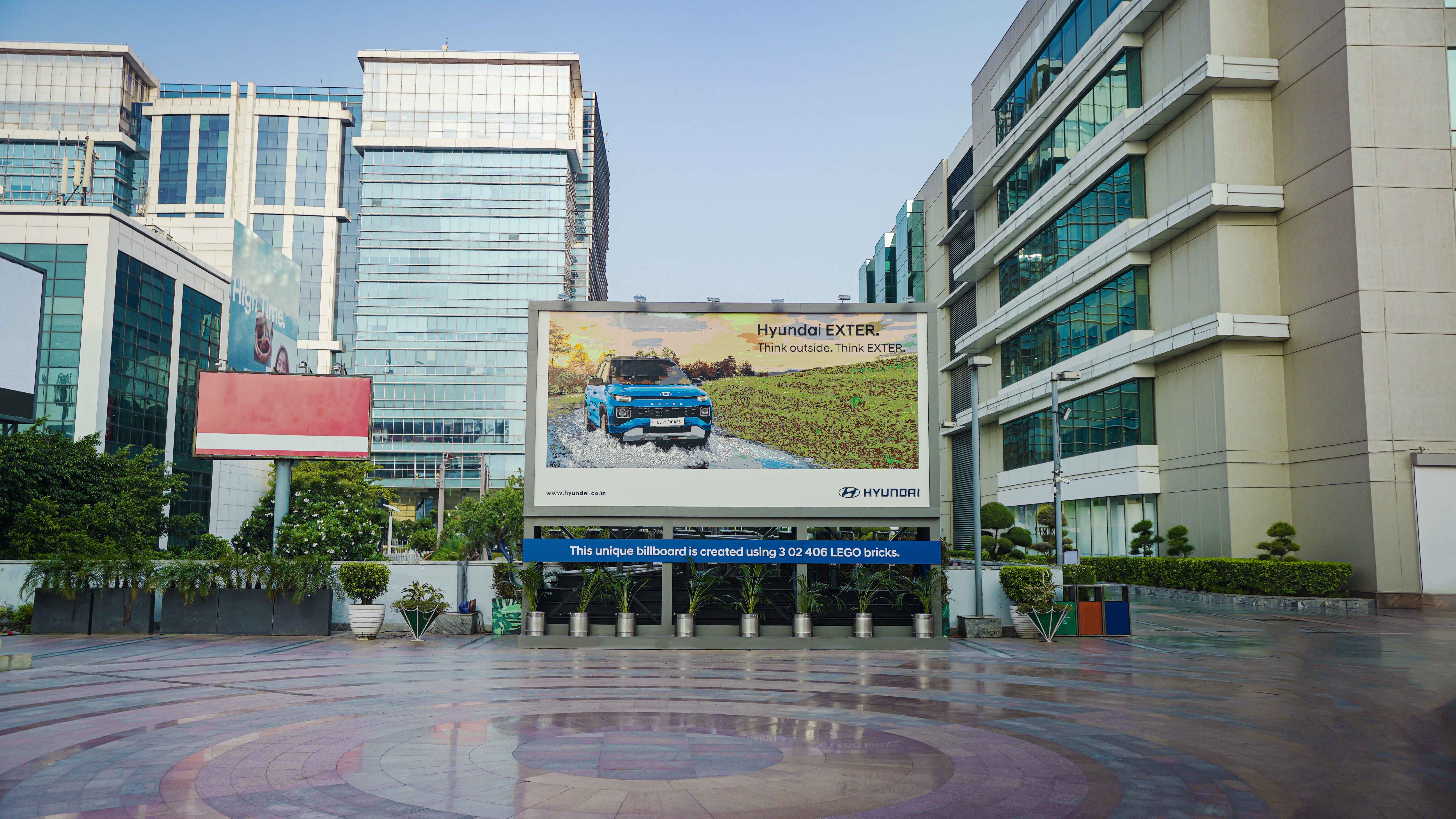 Hyundai Exter X Lego Billboard