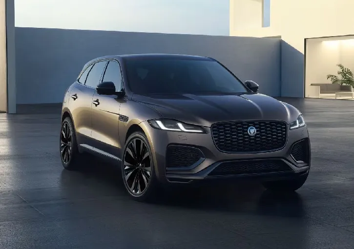 ### Jaguar F-PACE_.webp