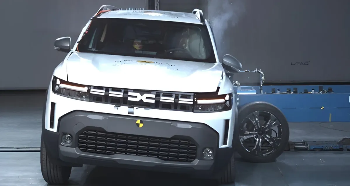 Renault Duster 7-Seater (Boreal) Safety Rating, Features & India Launch.webp