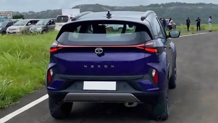 Tata Nexon Facelift Spy Shots